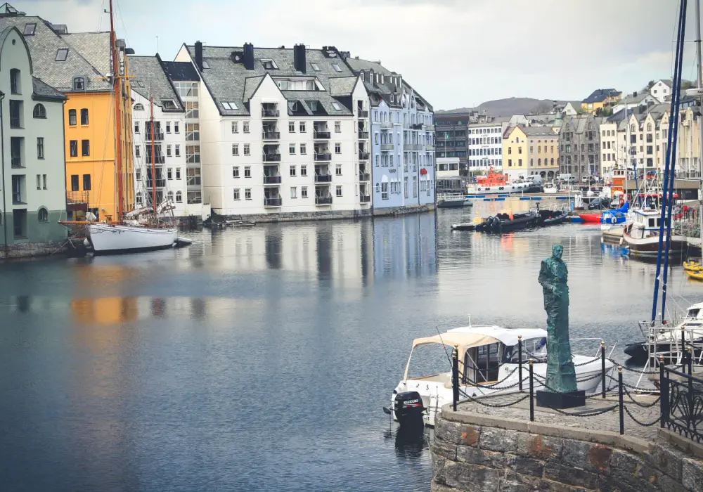 Najlepsze atrakcje w Ålesund, które musisz zobaczyć podczas wizyty