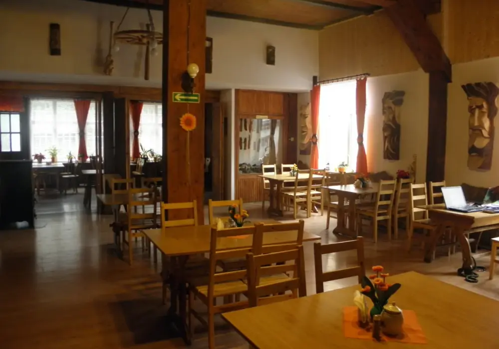 Gdzie zjeść w Sobótce? Odkryj najlepsze lokale i smaki