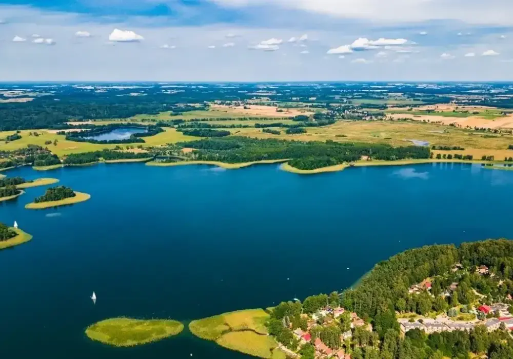 Jezioro Narie – piękne miejsce na wypoczynek i rekreację w Polsce