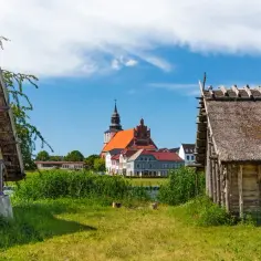 Wolin atrakcje: odkryj ukryte skarby i niezapomniane miejsca