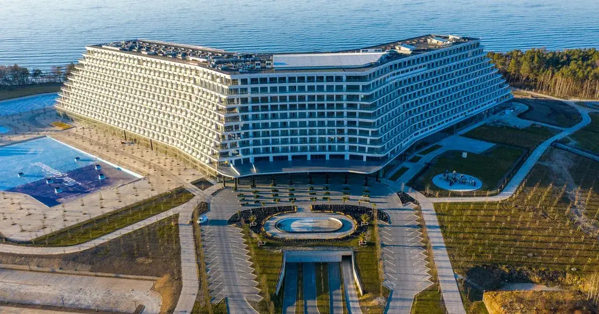 Zdjęcie Kiedy otwarcie hotelu w Pobierowie? Wszystkie niezbędne informacje